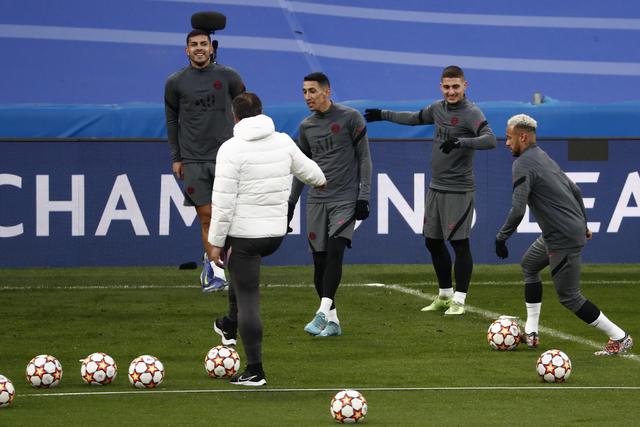 威尔斯50分辽宁大胜新疆 首钢1分险胜同曦