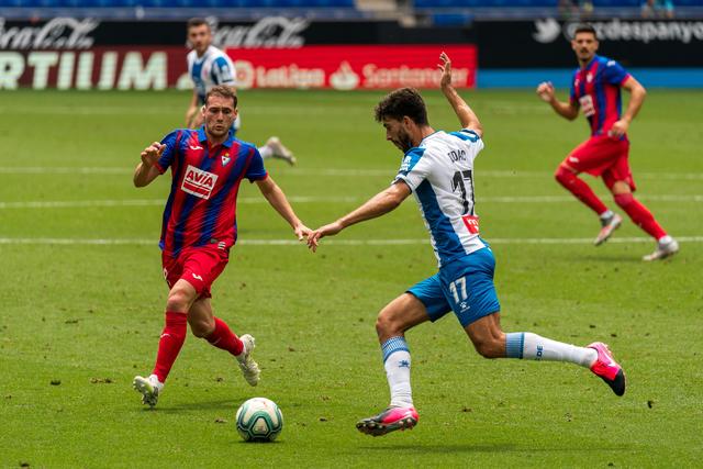 孙兴慜为热刺66次英超助攻，并列队史助攻榜第一