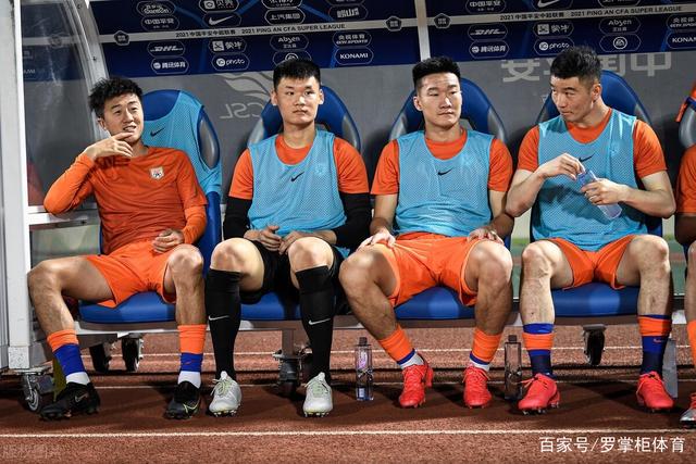 西甲-莱万哑火贝克尔制胜 巴萨0-1皇家社会